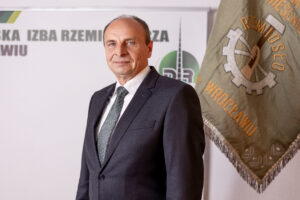 Wiceprezes Izby Jan Łobodziec