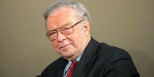 Profesor Krzysztof Zanussi